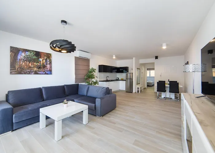 Blanka House شقة ماكارسكا